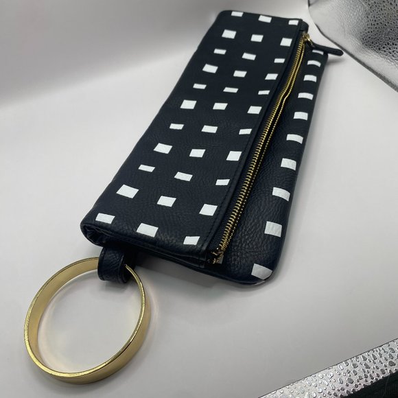 NWOT Mudpie Wristlet Fold Over Bangle Clutch - Picture 1 of 9